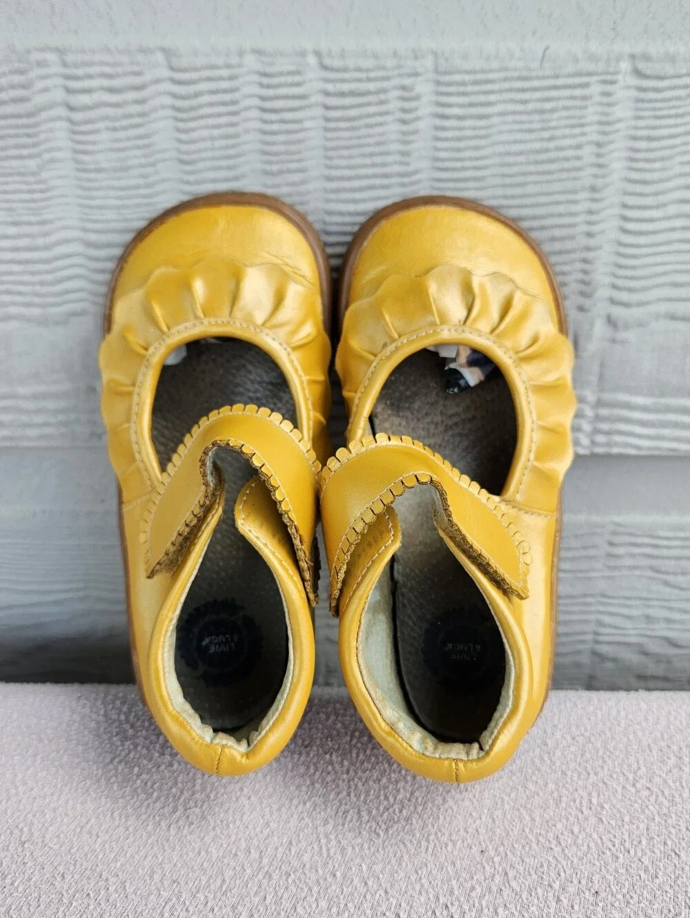 Livie & Luca Ruche Mary Jane Girl SZ 11 Mustard Yellow Leather Hook & Loop Fall